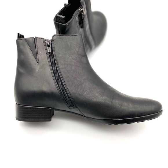 NWB GABOR Comfort Black Leather Ankle Boots Low Heel Back Zip US 8H Wide Fit - Picture 5 of 12